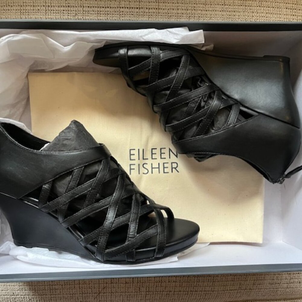 Eileen Fisher Vero Cuoio Strappy Zip Back Sandals - size 6.5 - never worn - Picture 3 of 5